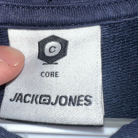 Jack & Jones Size L - Picture 3 of 7